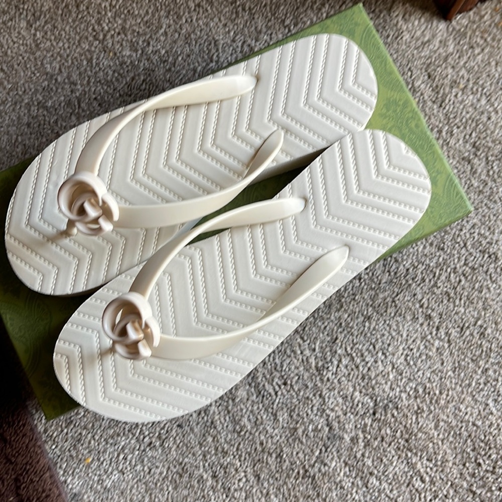 White Gucci slippers
